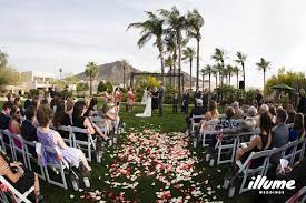 Services include wedding, family, engagement, branding, boudoir, headshot and maternity photography. Beautiful Southwestern Wedding At Jw Marriott Camelback Inn Resort Spa Credit Illume Scottsdale Arizona Southwestern Wedding Resort Spa Resort