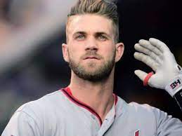 And now we have a better idea how harp gets his hair to do that rockabilly pompadour thing as seen in the screencap above from a recent postgame interview on masn, thanks to this tweet from harper on sunday night:. 40 Bryce Harper Hair Ideas To Hit Your Home Run Menhairstylist Com