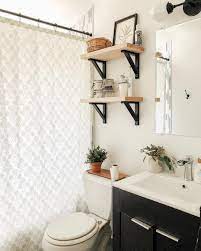Pin By Alex Manganiello On R O O M In 2021 Small Bathroom Decor Bathroom Decor Bathroom Design Small
