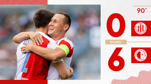 Dva hattricky ve dvou domácích zápasech v řadě a třech celkově. Sk Slavia Praha On Twitter Konec Tri Goly V Prvni Puli Tri Goly V Te Druhe Hattrick Standy Tecla Ciste Konto A Tri Body V Ceskych Budejovicich Hotovo