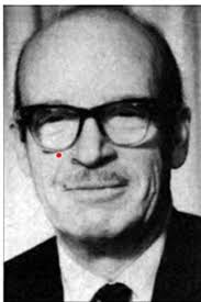 Frederick MacCallum recomanà no vacunar de la febre groga a Winston  Churchill i li va evitar una hepatitis aguda