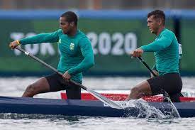 Jun 27, 2021 · muitos comentários irônicos questionavam o motivo do flamengo não 'escalar' isaquias queiroz, medalhista olímpico que representa o clube carioca na canoagem. Xpqir93pnqel1m