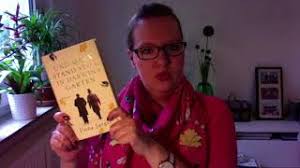 Denn der von darwin vorgeschlagene mechanismus kam ohne göttlichen eingriff aus und schien marx' eigene materialistische weltsicht zu untermauern. Und Marx Stand Still In Darwins Garten Von Ilona Jerger Bei Lovelybooks Roman