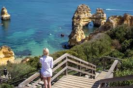 Sâmbătă, 7 septembrie, de la ora 11.00, charles richard hamelin va susţine un recital de pian la sala auditorium de la muzeul naţional de artă. Algarve È™i Plajele FÄƒrÄƒ SfarÈ™it Din Portugalia PanÄƒ In Spania Umblu Vandra