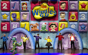 Anthony, emma, lachy and simon will sing and dance their way across the country. Wiggles Get Faithful On Their Feet Fast Otago Daily Times Online News