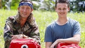 Découvrez toutes les infos, les saisons et les diffusions de la série pékin express avec télé star. Fabrice Et Briac Pekin Express Font Le Tour De France En Passant Par Lille Lens Et Bethune