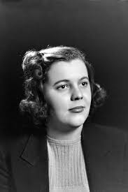 Plummer family artifacts and history in Mayowood house