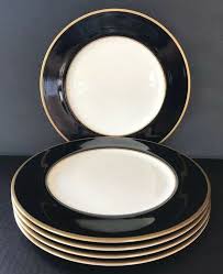 Black And Gold Dinner Plates Mikasa Bone China Dinner Plates 10 3 4 Onyx Black White Gold A6700 Set Of 5 Black Tableware Black White Gold Bone China