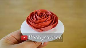 With a disposable bag and a tip 1m in hand i went to work make the rose. How To Pipe The Perfect Buttercream Roses Buttercream Rose Flower Cake Decorating Tutorial Youtube