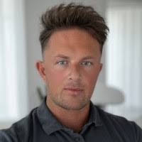 14200+ "Lyndon -sommert" profiles