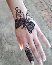 Pin By Myla Badar Iqbal On Henna Henna Tattoo Designs Simple Latest Mehndi Designs Mehndi Designs For Fingers