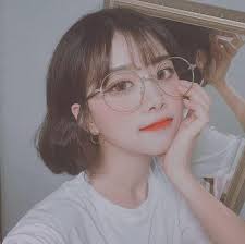Kết quả hình ảnh cho hình gái xinh đeo mắt kính tròn