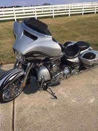 Harley Davidson Street Glide Battery Harleydavidsonstreetglide Custom Baggers Harley Davidson Touring Harley Davidson Street Glide