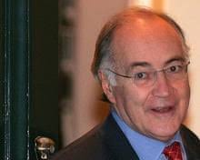 Off Message: The Complete Antidote to Political Humbug by Bob  Marshall-Andrews