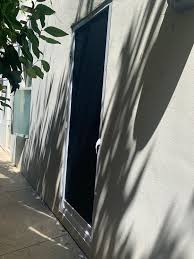 Whether you have an iphone, ipad, samsung device, kindle device, htc device, or any other mobile device we can help. Window Screen Repair Near Me Screen Doors Window Screens