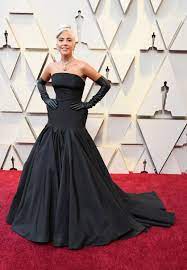 Check spelling or type a new query. Lady Gaga Wears An Alexander Mcqueen Black Gown And The Legendary 128 Carat Tiffany Diamond To The 2019 Oscars