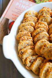 Southern Cheese Crackers Add A Pinch Cookbook Recipes Appetizers And Snacks Cheese Crackers Cooking Recipes