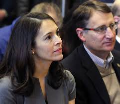 Tom Foley formally enters governor's race