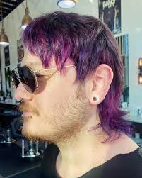 Our team is growing, and we're thrilled to welcome the talented Ian Duran  to the Sasha Moon 🌙 Salon team starting March 4th! Ian specializes in  effortless, low-maintenance lived-in color and expertly