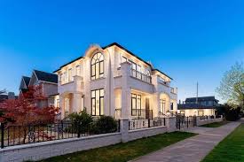 Our bc house plans collection includes floor plans recently purchased to build in british columbia and plans from local architects and designers. Grande Vancouver House Impressive With Beautiful Arch Windows Listed For C 6 390 000