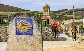 Der Jakobsweg Glucklich Auf Dem Camino Frances Mit Pura Pilgern Mit Pura Aktiv Reisen Wandern Pilgern Trekking Und Radtouren