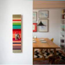 Le porte clé mural original est une déco innovante qui est souvent multifonctionnelle. Wooden Magnetic Wall Key Holder Design Remember
