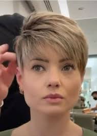 Lona Phillips (lonaphillips)