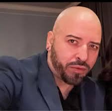 HAPPY BIRTHDAY to WGN anchor and fellow Simpsons fan, Dan Ponce! 🎂