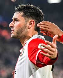 Omar Lemus (@_olemus10_)