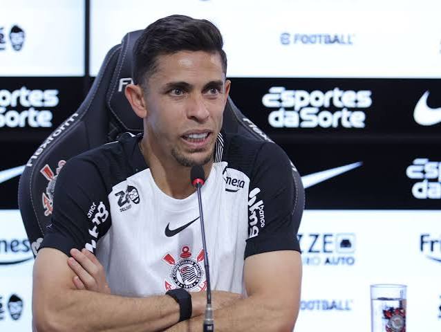 Gabriel Paulista aparece no BID e pode estrear pelo Corinthians | CNN Brasil