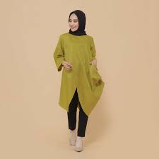 Setelah melewati masa yang cukup panjang, baju koko tersebut lambat laun berkembang semakin luas sebagai busana wajib bagi kaum muslim pria di indonesia. Lure Muslimwear Baju Atasan Tunik Katun Zaina Cocok Untuk Hangout Atau Ngantor Terbaru Agustus 2021 Harga Murah Kualitas Terjamin Blibli
