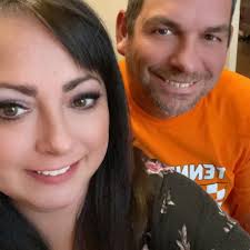 Can I use this paint for acrylic painting?