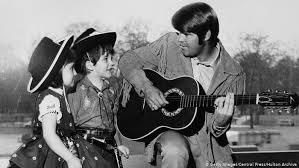 While it is true that he was hardly off the charts in the early '70s, the quality of his music was a little inconsistent; Goodbye Rhinestone Cowboy Zum Tod Von Glen Campbell Musik Dw 09 08 2017