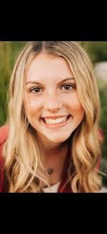 Rochelle Pearce's Instagram, Twitter & Facebook