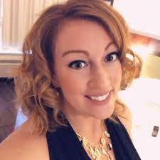 Amanda Elswick's Instagram, Twitter & Facebook