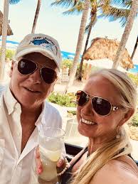 Anywhere in Lauderdale-by-the-sea to get stone crab?