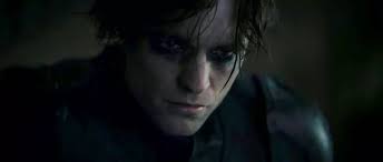 Robert pattinson is the newest actor to don the cape and cowl and sure enough, this move inspired a bunch of hilarious memes. The Funniest Memes About Robert Pattinson In The Batman Suit Film Daily