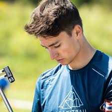 ERIC PERROT: «𝙛𝙚𝙚𝙡𝙞𝙣𝙜 𝙜𝙤𝙤𝙙 𝙖𝙣𝙙 𝙨𝙩𝙧𝙤𝙣𝙜𝙚𝙧 𝙩𝙝𝙖𝙣  𝙡𝙖𝙨𝙩 𝙮𝙚𝙖𝙧» Eric shared how his off-season training is going, and  also gave an assessment of his functionality before the winter season.  ERIC: «Everything is