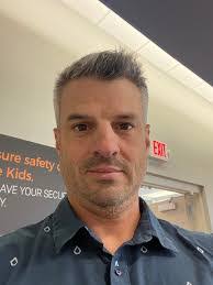 Tracey Brummer's Instagram, Twitter & Facebook