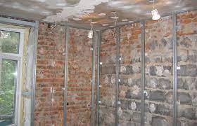 Duvar rafı sabitlemenin en kolay ve pratik yolunu bu videomuzda sizlerle paylaştık. Kilavuzlari Duvara Nasil Monte Edilir Alcipan Altinda Montaj Profilleri