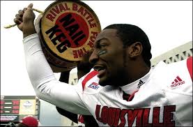 Football senior leads by numbers, words • The Louisville Cardinal