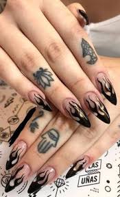 Maybe you would like to learn more about one of these? 96 Ideas De Llamas Manicura De Unas Manicura Unas De Gel Bonitas