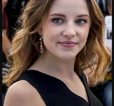 Phoebe adele gates dating, husband & children. Samantha Isler Bio Wiki Age Height Family Movies Instagram Net Worth