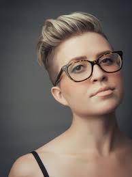 Women S Hi Top Fade Haircut Blonde Highlights Hair Images Cool Hairstyles Short Hair Styles