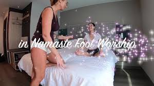 Mikayla Miles Feets sucks by a Girl