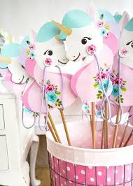 Diy Printable Stick Unicorns For A Unicorn Party Kindergeburtstag Selber Basteln Kindergeburtstag Basteln Pferd Einhorn Geburtstag