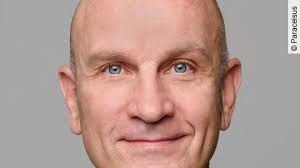 Köpfe & Personalien