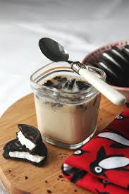 Yaourts Onctueux Au Chocolat Et Oreo Le Miam Miam Blog Recette Yaourt Recette Yaourt Maison Recette Yaourt Chocolat