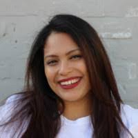 Amanda Sieger's Instagram, Twitter & Facebook