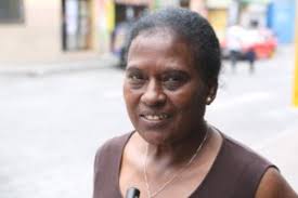 Emma Ayala: Limpieza de sumideros